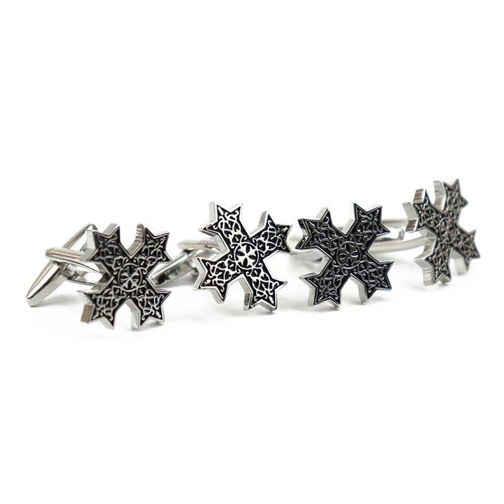 Skull And Crossbones Cufflinks